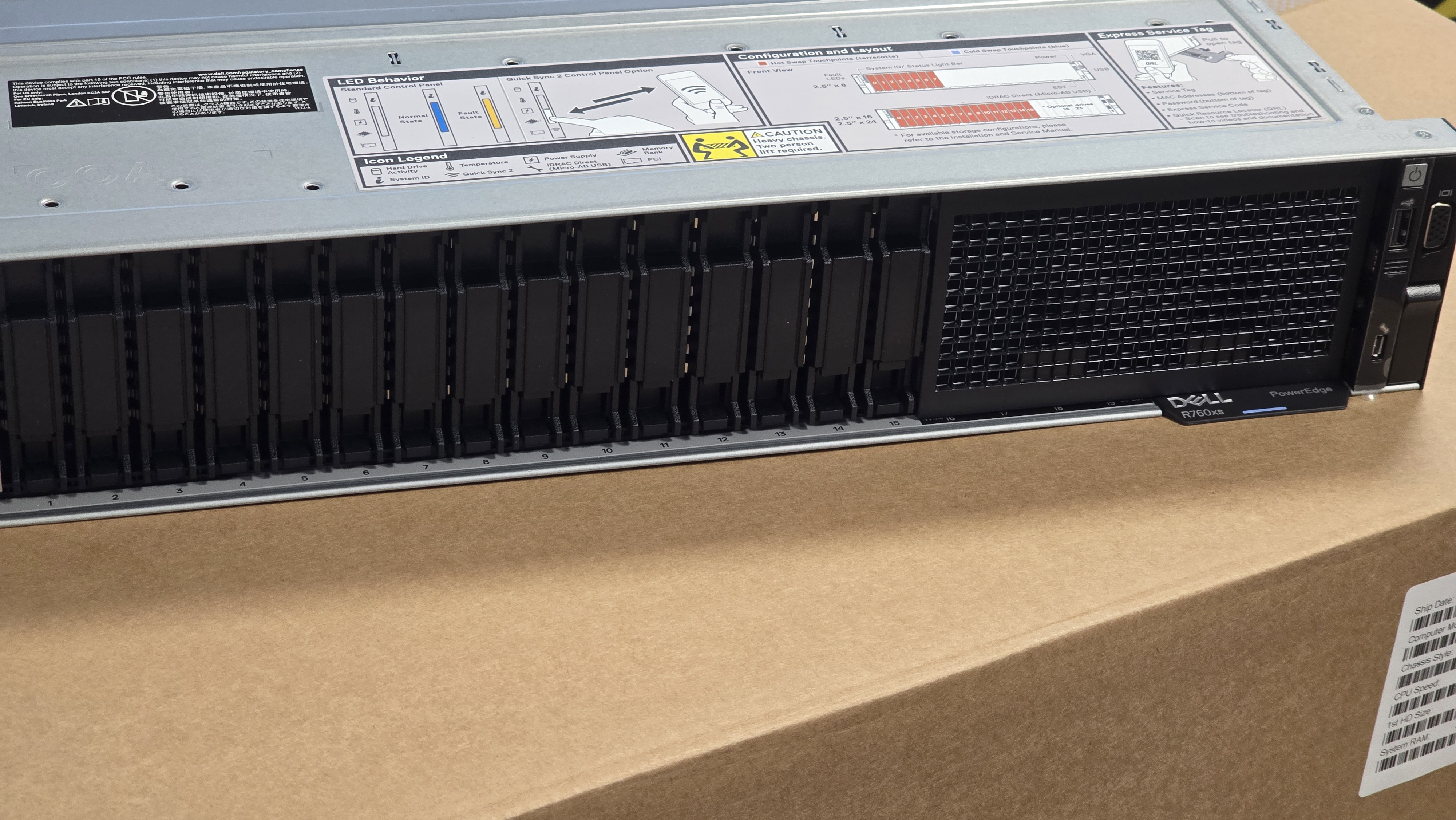 NEW DELL R760xs 2x Gold 5418Y 24C 2GHz 128GB RAM 16SFF HDD BAY H755 RAID 2PSU 2