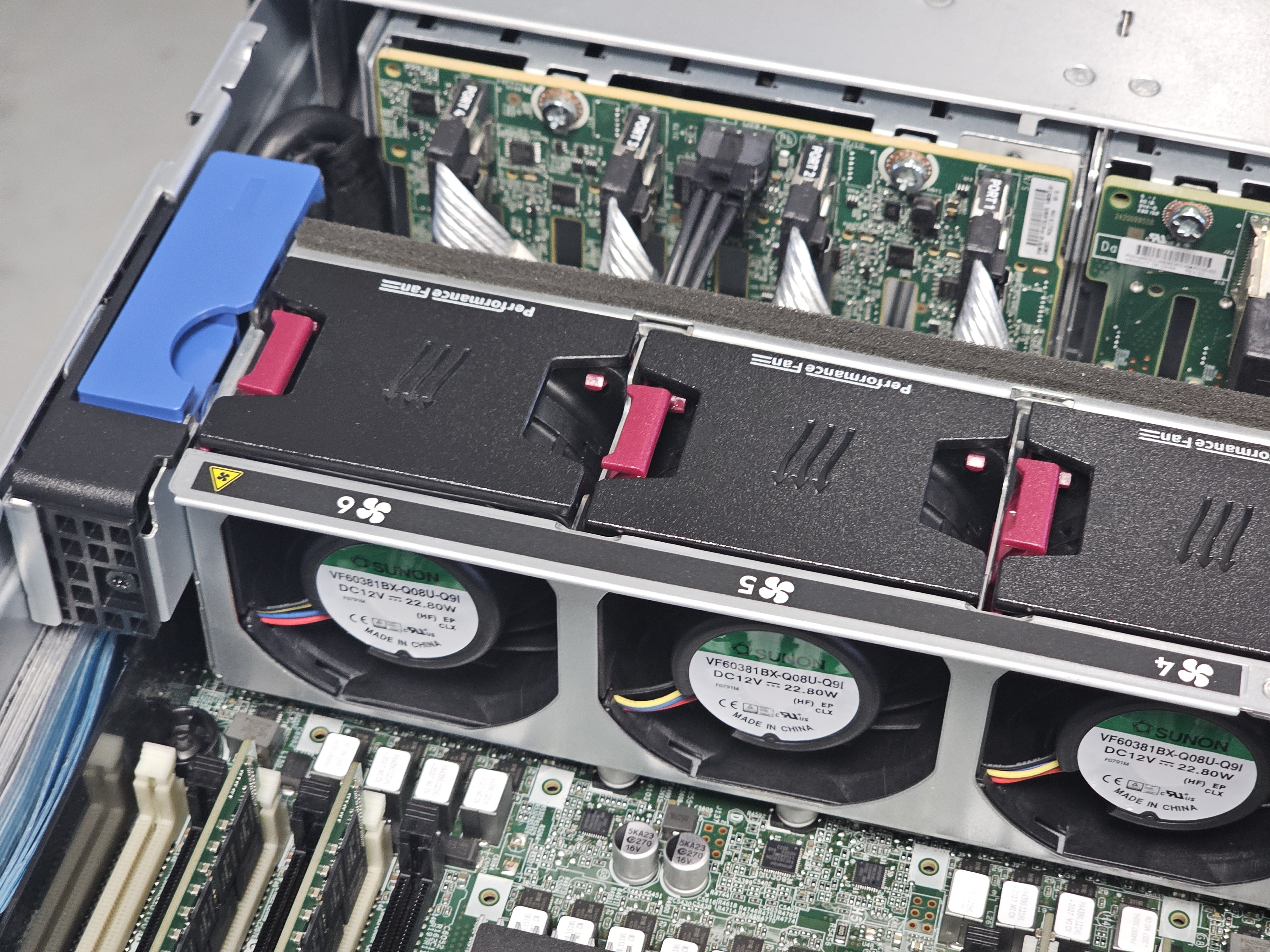 HPE DL380 Gen10 2x Gold 6254 18Core 3.1GHz 0RAM 16SFF (8x NVMe SUPPORTED) 2PSU 6