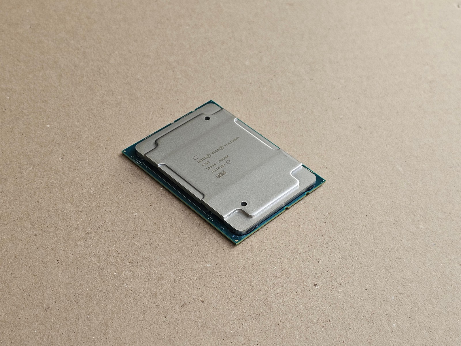 Intel Xeon Platinum 8268 24Core 2.9GHz 35,75MB SRF95 LGA3647 205W 1Year Warranty