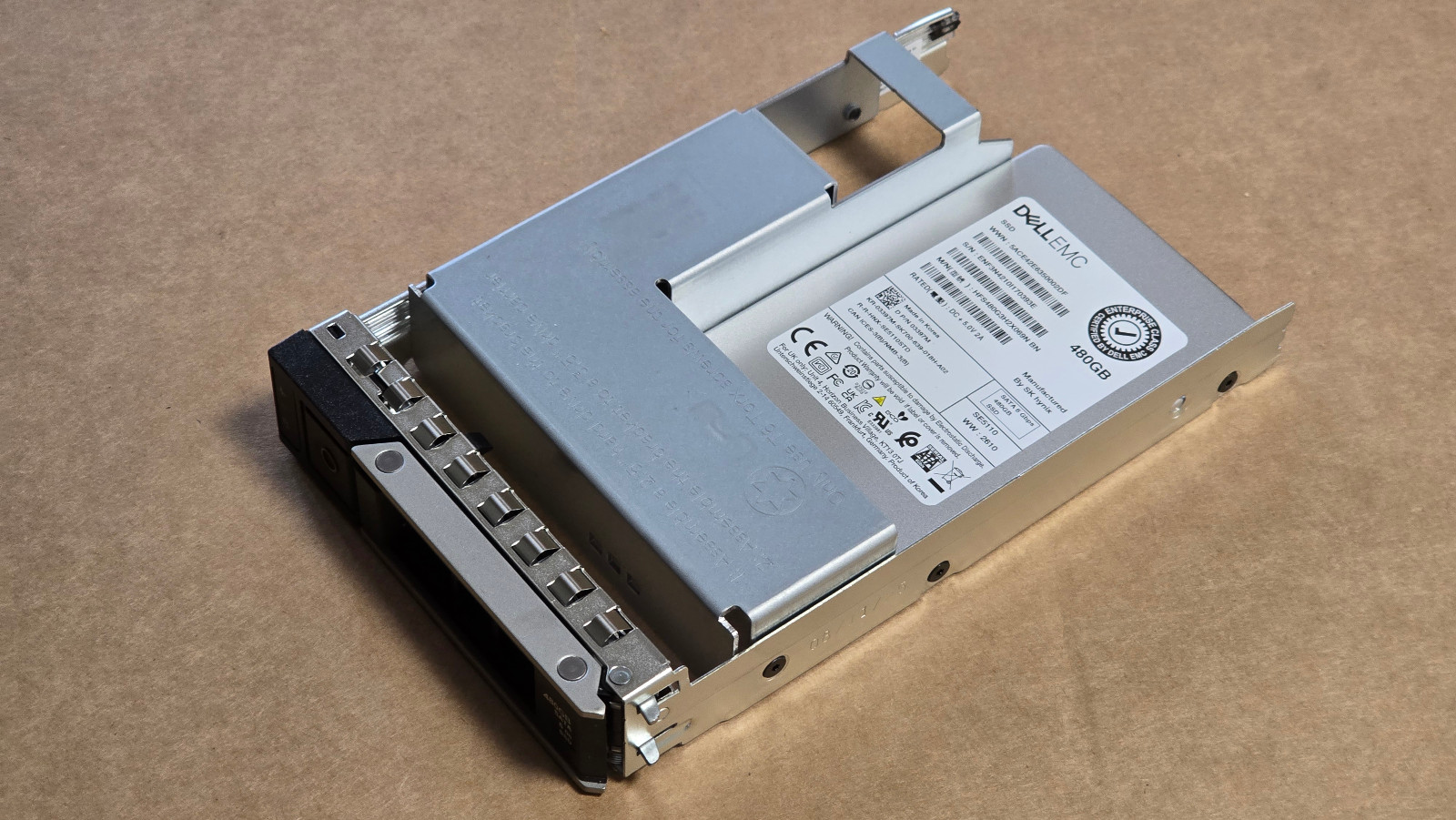 NEW DELL 480GB SATA SFF SK Hynix SE5110 HFS480G3H2X069N 3,5 LFF Hot Swap 03397M