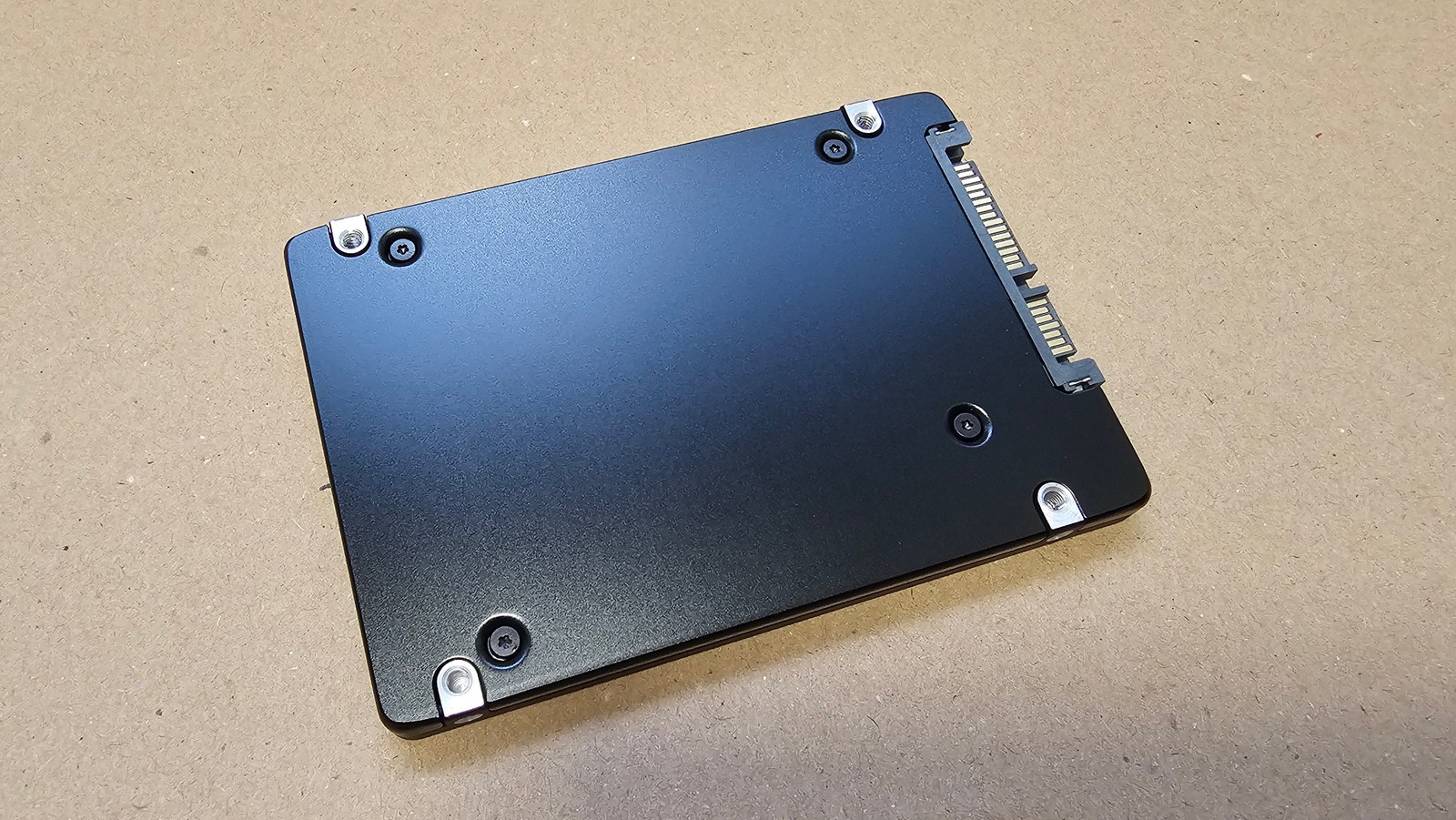+NEW + Samsung 1.92TB PM893 2,5