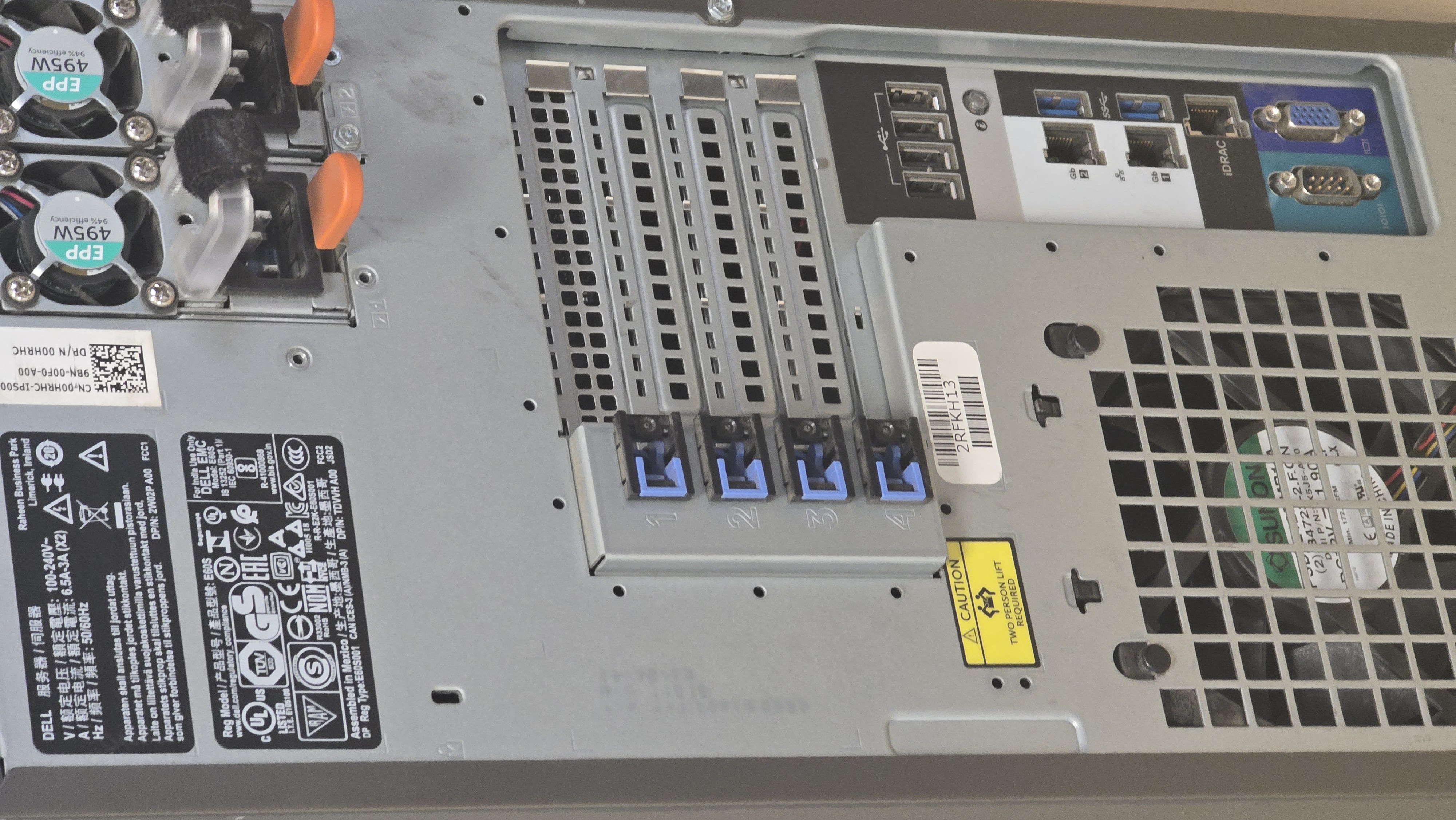 Dell PowerEdge T340 Xeon E-2244G 4Core 3.8GHz 8GB 8LFF SAS/SATA H330 RAID 2PSU 6