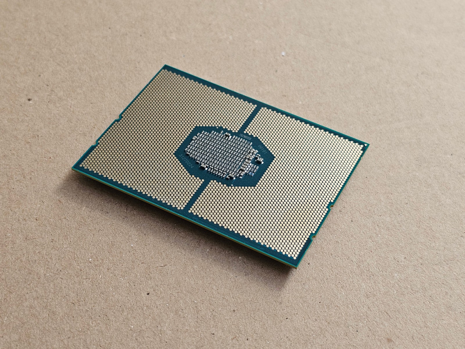 Intel Xeon Platinum 8268 24Core 2.9GHz 35,75MB SRF95 LGA3647 205W 1Year Warranty 4