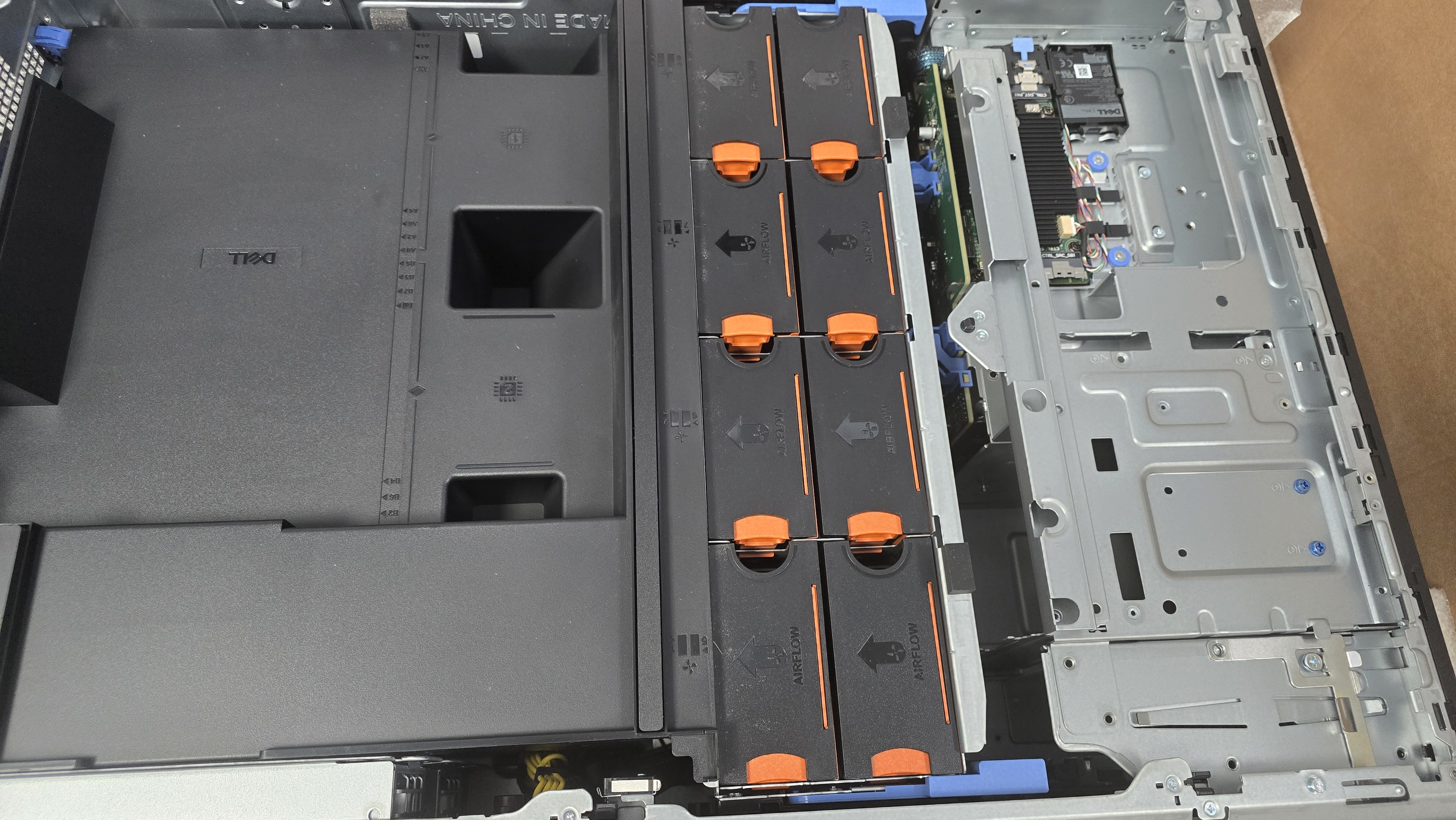 NEW DELL T560 Xeon 4514Y 16Core 2GHz 64GB RAM 8LFF HDD BAY H755 RAID 2PSU 4