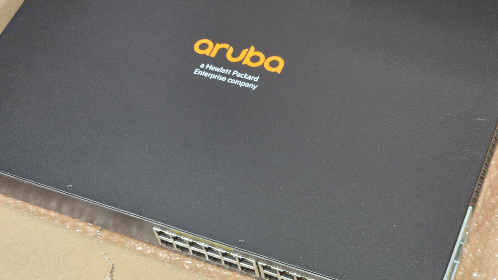 HPE Aruba 2530-24G PoE+ 24x 1GbE RJ45 4x 1GbE SFP Switch J9773AR 1 YEAR WARRANTY