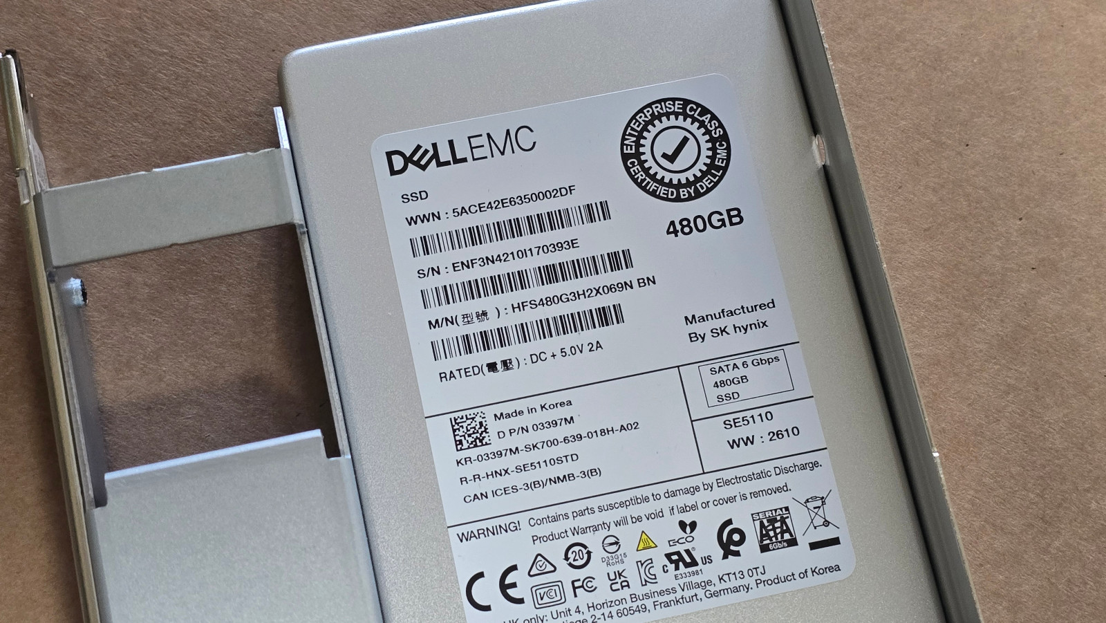 NEW DELL 480GB SATA SFF SK Hynix SE5110 HFS480G3H2X069N 3,5 LFF Hot Swap 03397M 3