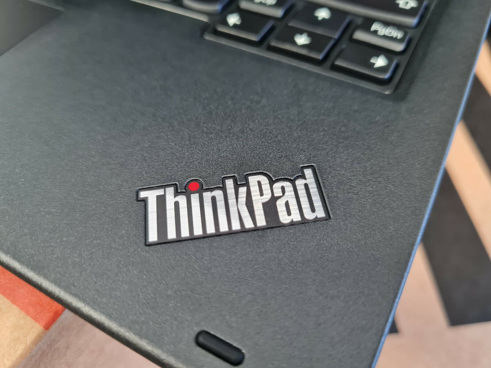 NEW Lenovo ThinkPad 11e Intel Core m3-7Y30 1.6GHz 4GB RAM 128GB SSD 11,6