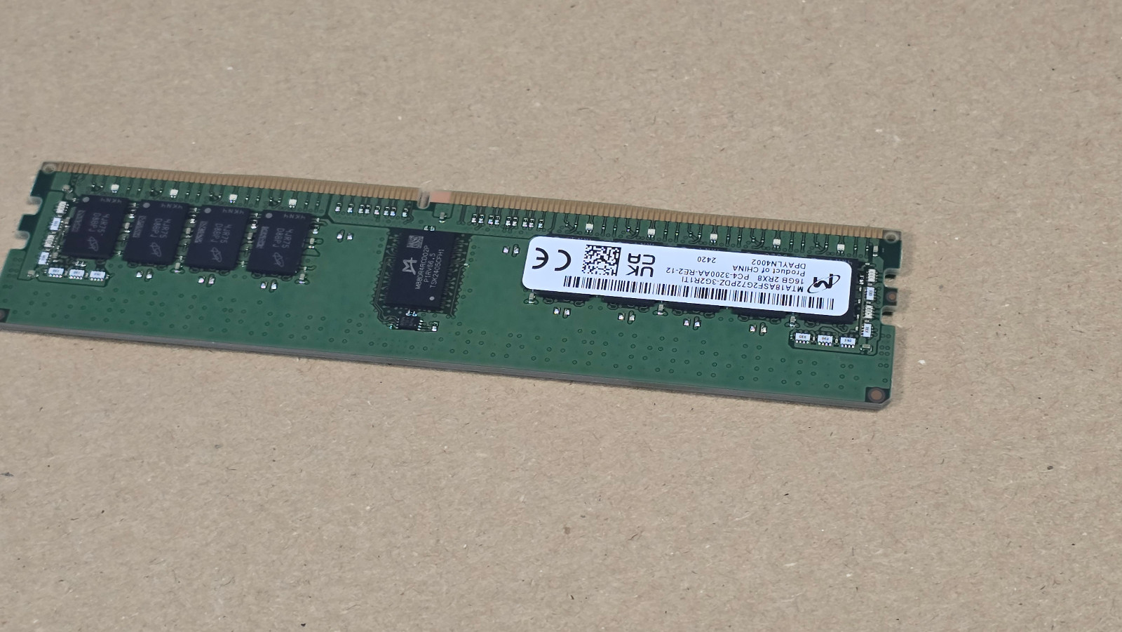 NEW 16GB DDR4 ECC RDIMM 2Rx8 25600R 3200MHz Lenovo 5M30V06904 MTA18ASF2G72PDZ-3G 5
